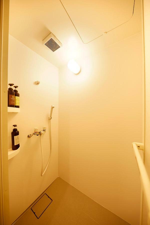 Kaja Hotel Osaka Bagian luar foto